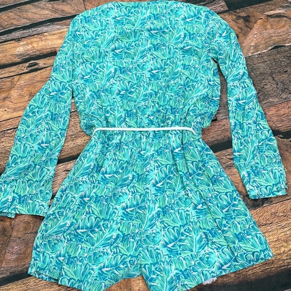 Lauren James Adalea long sleeve cutout romper shake your palms medium NWT - Picture 3 of 4